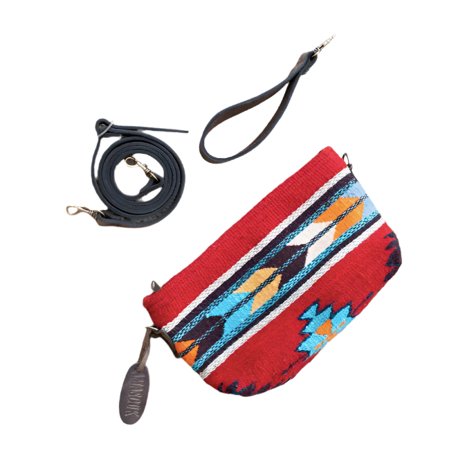 Scarlet Arrows Clutch