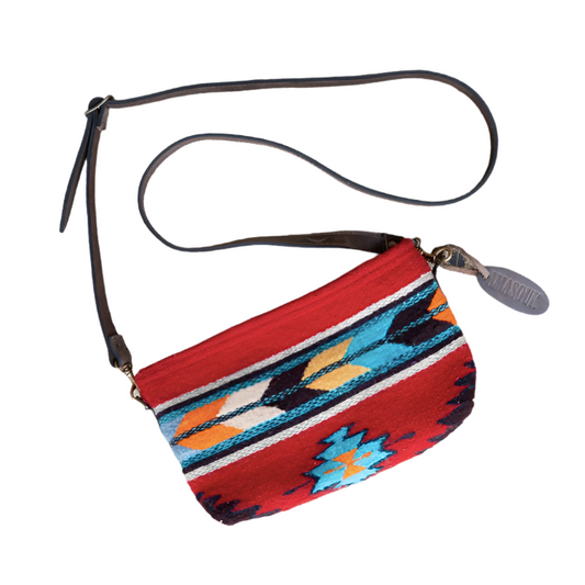 Scarlet Arrows Clutch