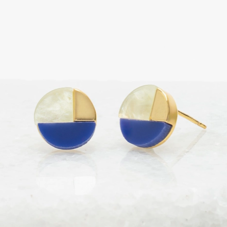 Radiant Horizon Studs