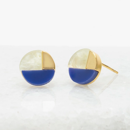 Radiant Horizon Studs