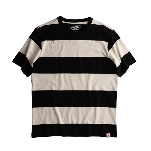 Desmond Tee