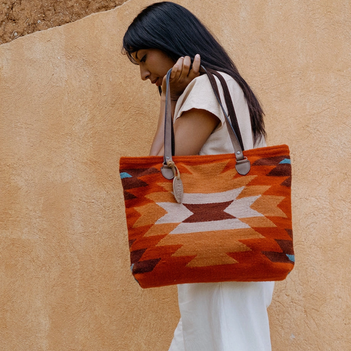 Mariposa Tote