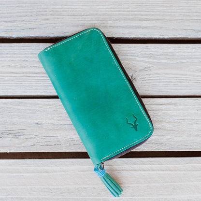 Zippered Women's Wallet