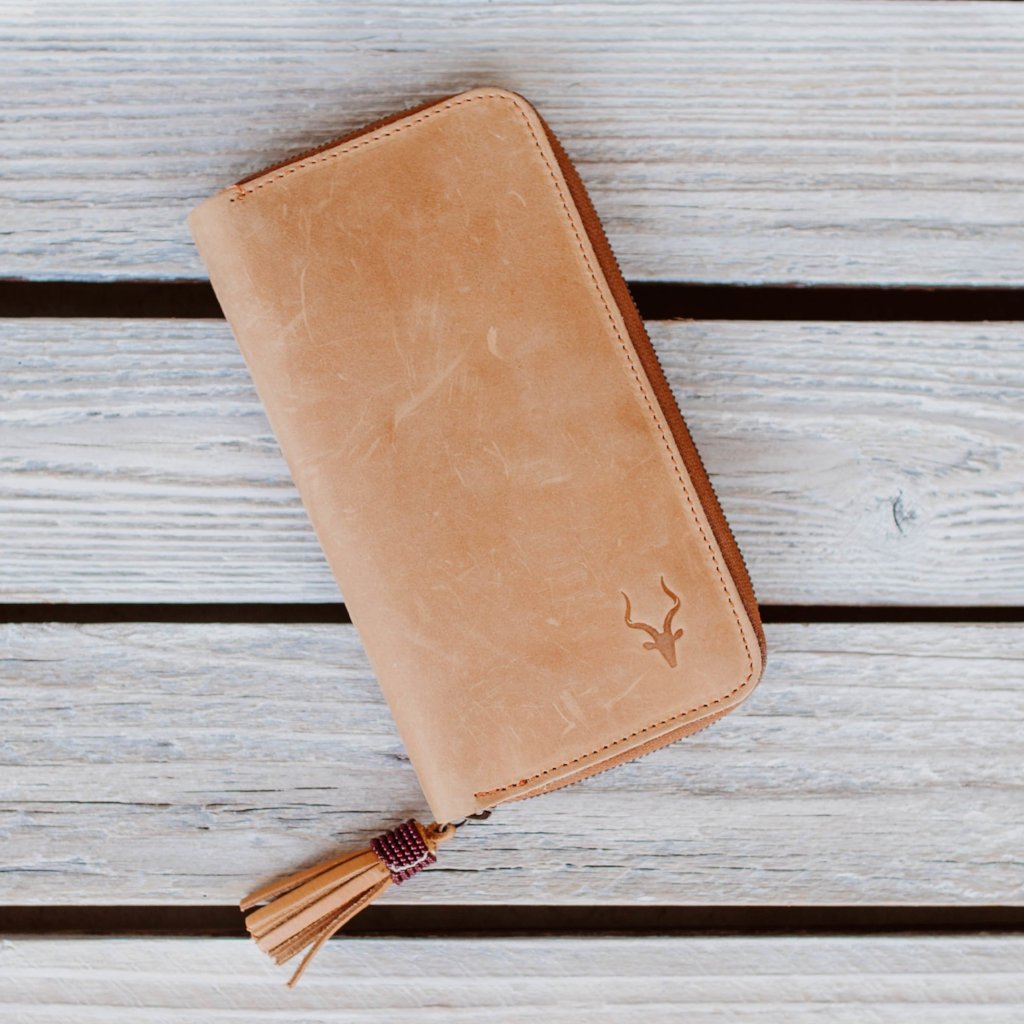 Zippered Women's Wallet